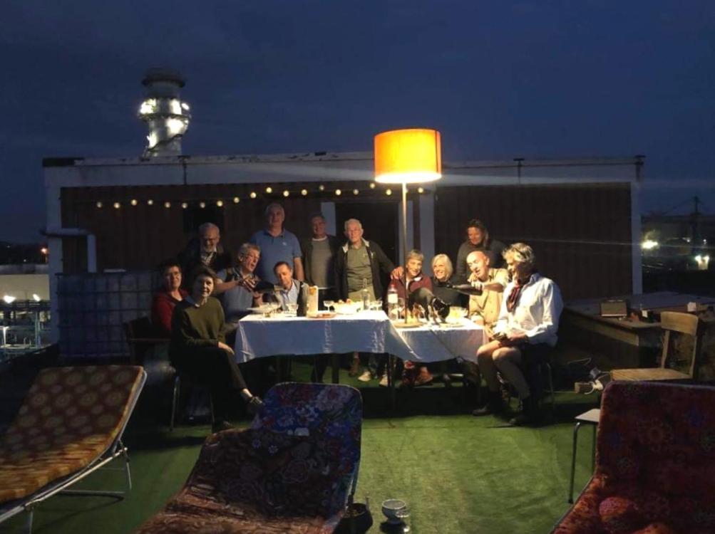 Ghostel 1St - Aventure Alternative - Guest House - Arts-Factory-Experience - For Artists, Makers And Open Minds - Attention, We Are Not A Hotel And Are Not Adapted For Everybody - Read Host Warnings Before Reservation - Www,Providence,Be Asbl Шарлеруа Екстер'єр фото